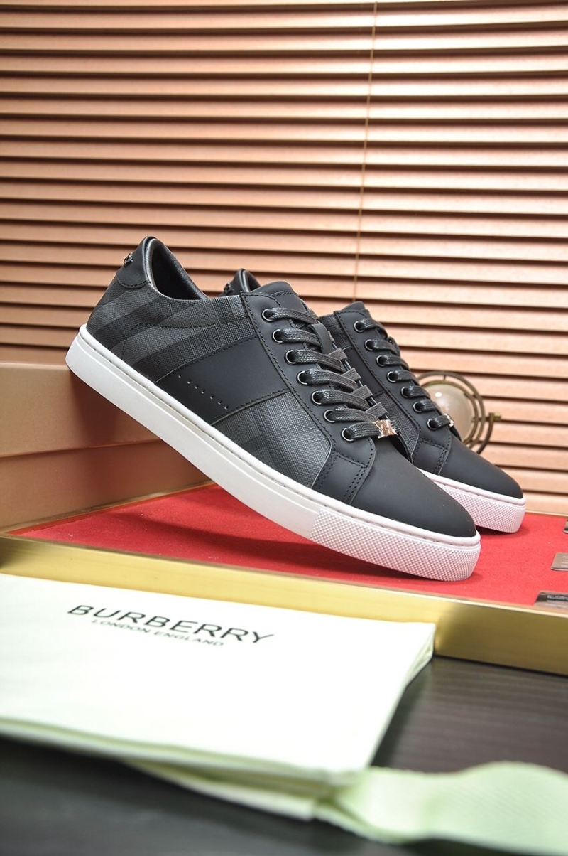 Burberry Sneakers